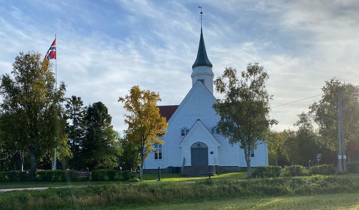 Festgudstjeneste i Bjarkøy kirke