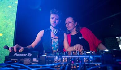 Kulturnatt: Dj Arthur og Mamma