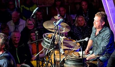 BALKANPUB Hærens musikkorps og Jovan Pavlovic trio