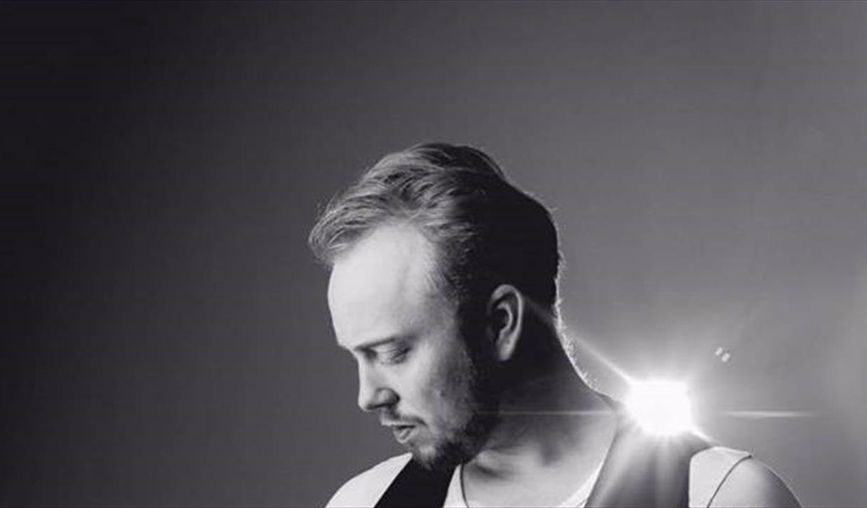 Magnus Wærness m/band