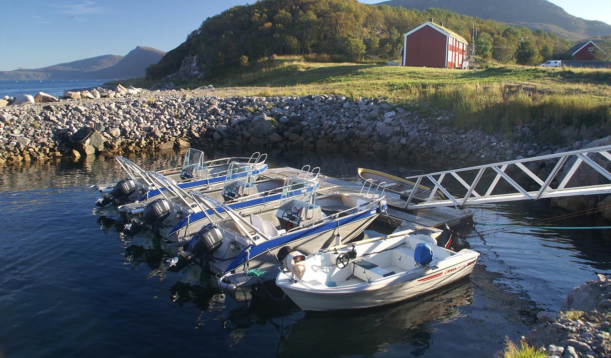 Elgsnes gård båtutleie