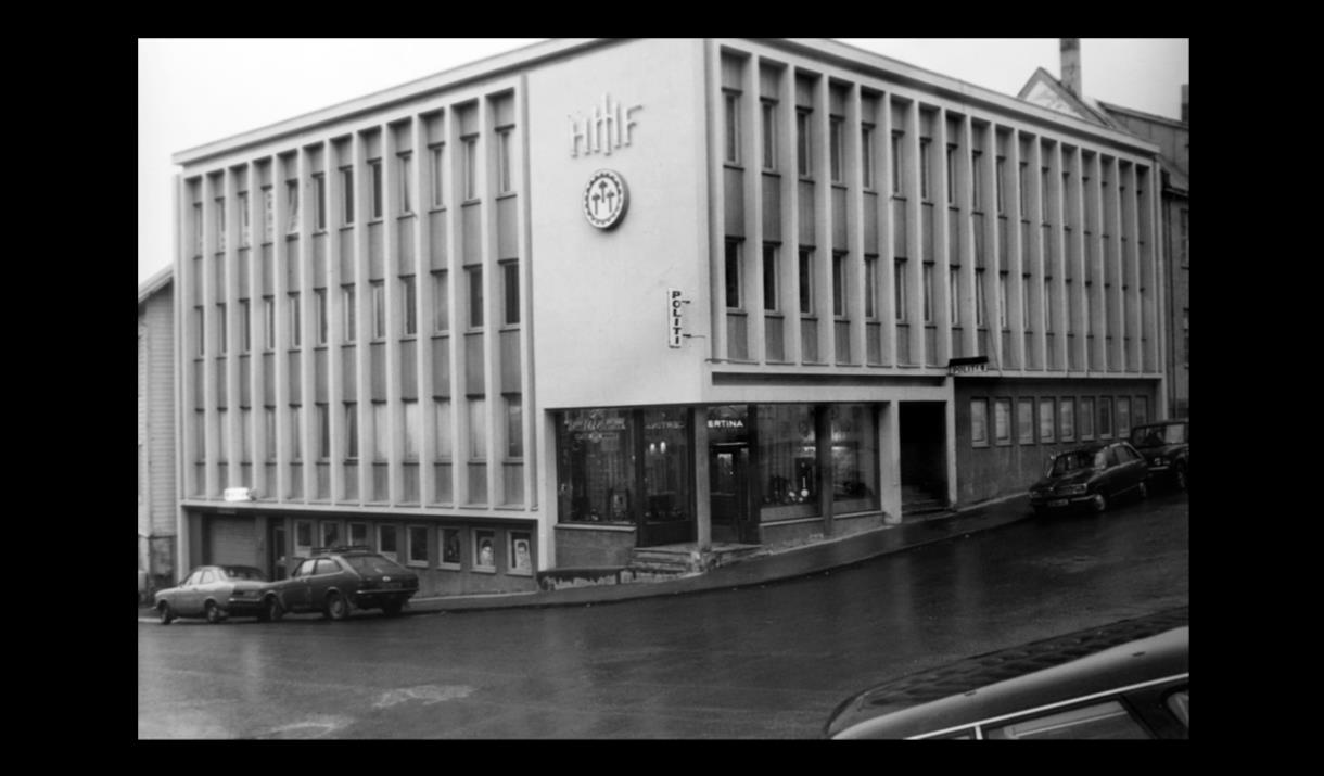 Arkivfilm og byvandring: Håndverkernes Hus