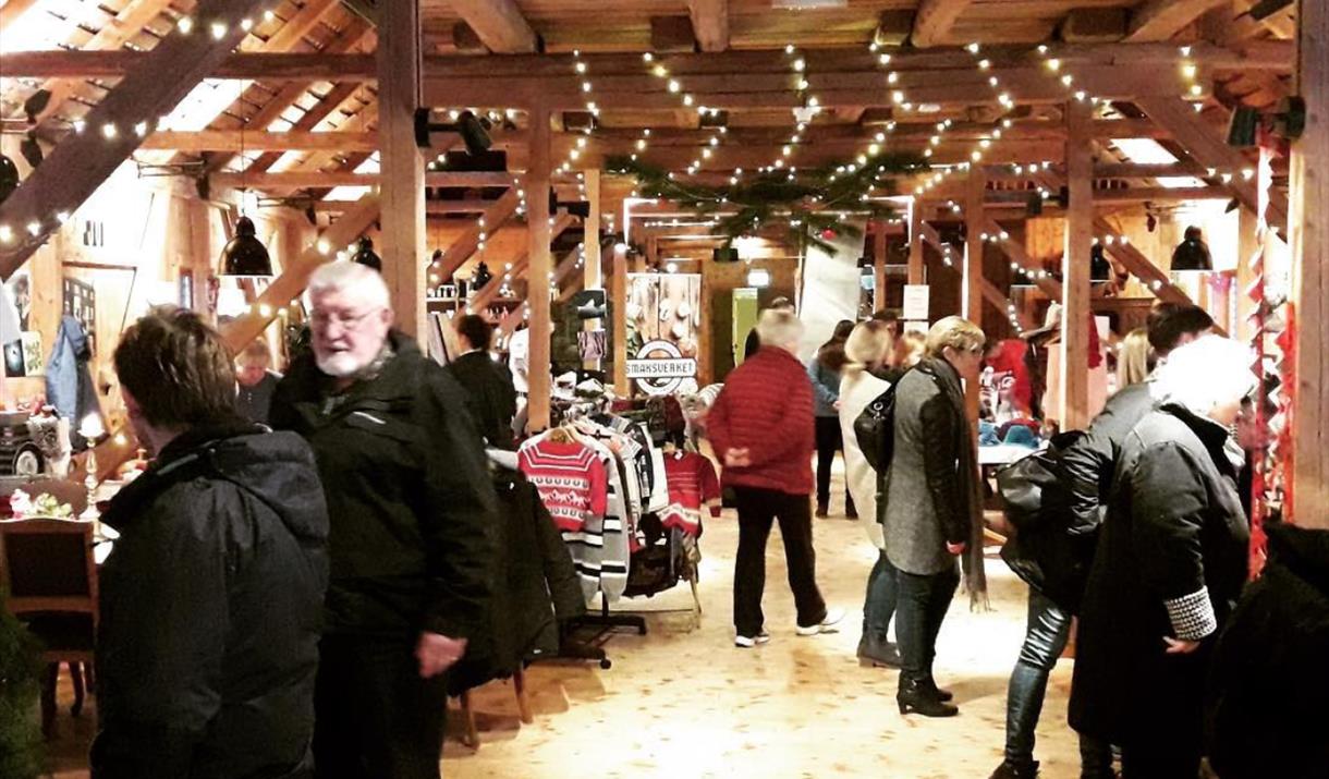 Julemarked på Låven