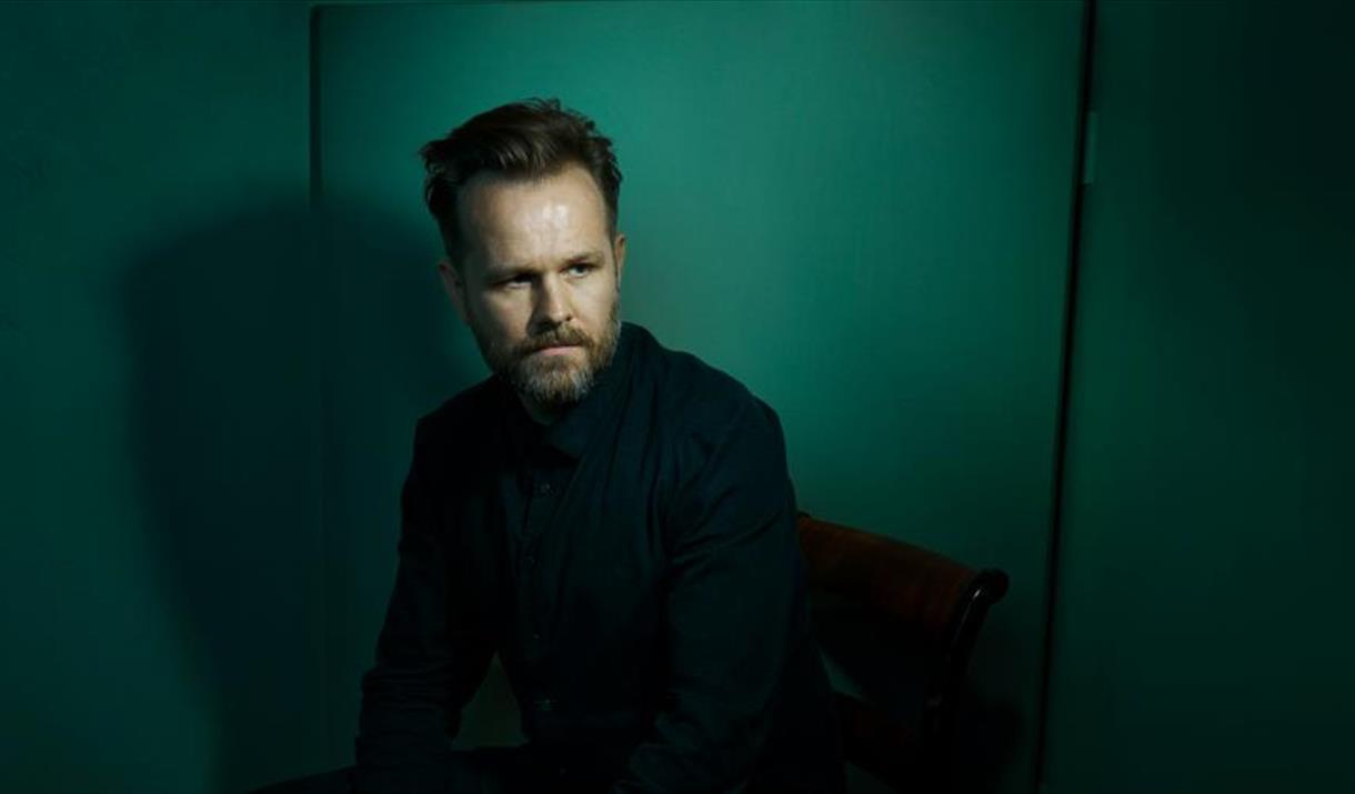 Valgeir Sigurðsson med venner