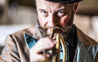 MNOZIL BRASS CIRQUE