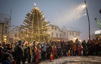 Julegrantenning i harstad sentrum