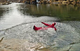 Event-tyrlig Arctic Floating
