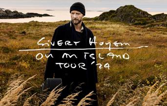 Sivert Høyem - on an island