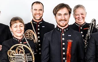 Formiddag med oktetten Hærens musikkorps