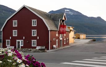 Motorsykkelutstilling på Lundbrygga