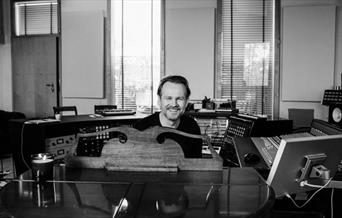 Valgeir Sigurðsson med venner recording